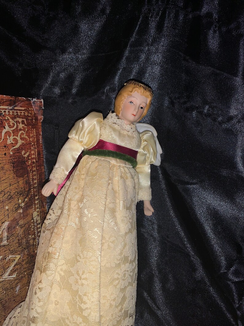 Haunted Porcelain Doll GRACE Paranormal ACTIVE Angel Spirit Moves Ghost Orbs AX