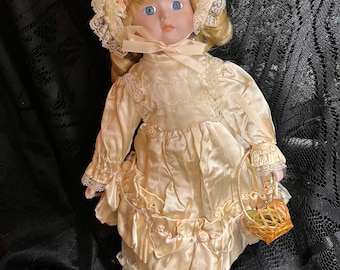 Haunted ACTIVE Porcelain Doll ZOEY Actress Tween Spirit Ghost Paranormal w