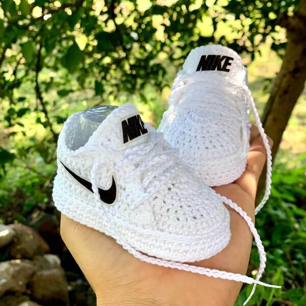 Häkeln Sie Baby-Sneaker, Baby-Häkelschuhe, Babyschuhe, Häkel-Hausschuhe für Neugeborene