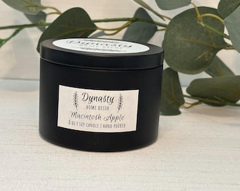 Macintosh Apple Soy Candle Fresh Apple with Green Leaves Pear & Mandarin