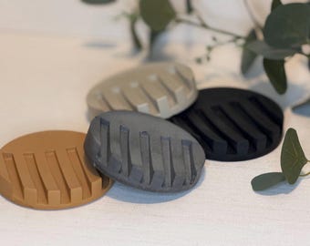 Rond handgemaakt cementzeepbakje minimalistisch badkamerdecor