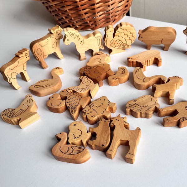 25 wooden Farm animals toy set, wooden domestic animals and birds, farm animal figure toy, country animals, wooden pet animals