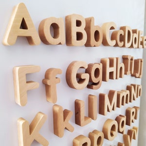 55 piezas de letras de madera magnéticas, alfabeto magnético para niños, letras de juguete de madera con imanes, alfabeto Montessori, letras de juguete del alfabeto inglés