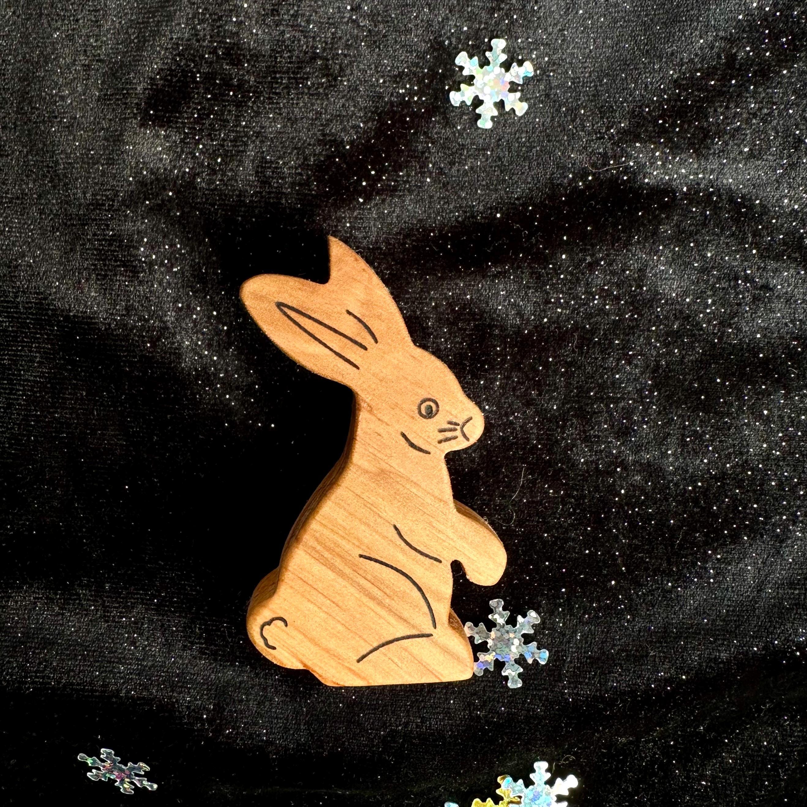 木製の干支ウサギの置物：旧正月の飾りウサギ木製手作り - Etsy 日本