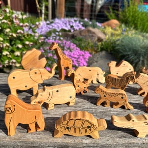 Magnetic wooden animals Safari African animals fridge magnets, refrigerator magnets for kids play and learn, wooden Jungle animals figurines