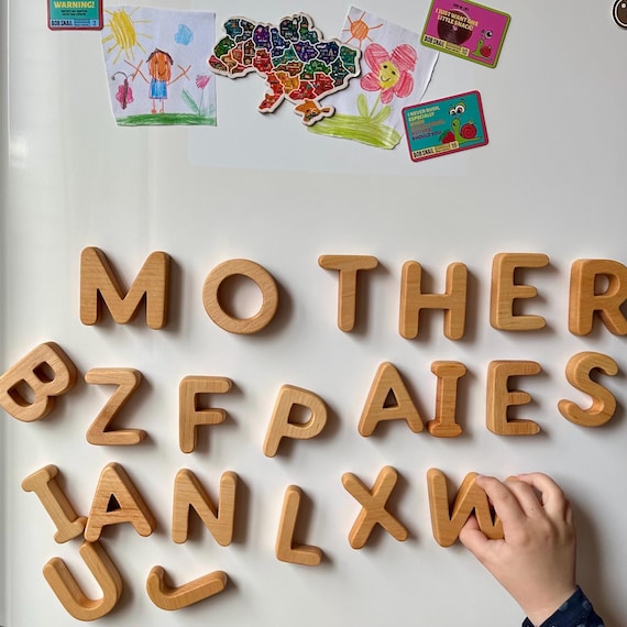 Holz-Alphabet: 29 Stck Montessori-Buchstaben, Buchstabenmagneten | Gelt  Abgerundet - Etsy.de