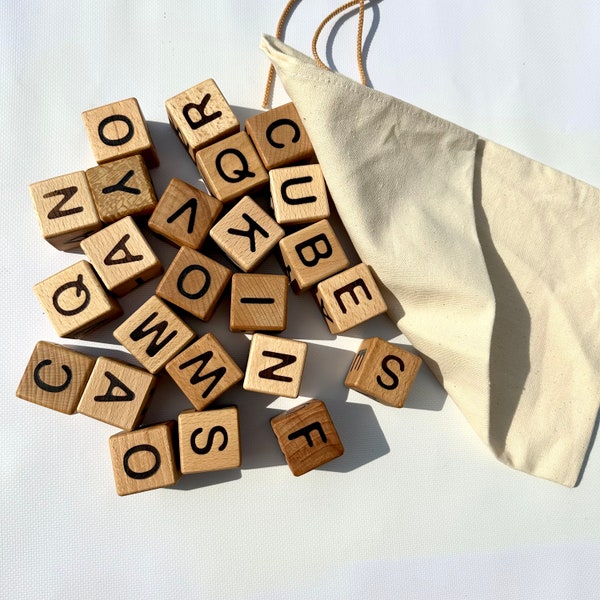 24 Buchstabenwürfel aus Holz, Buchstaben auf Blöcken, personalisierte Babyblöcke, Alphabet-Set, Nautral-Holzblöcke, Babypartygeschenk