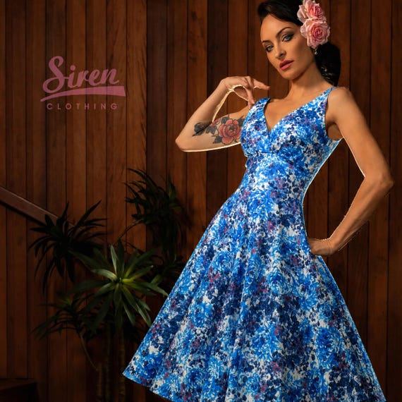 Paris Swing Dress - Blue Chrysanthemum