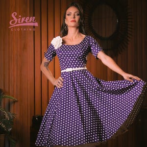 pretty woman dress blue white Hunza G is relaunching the iconic Pretty Woman dress