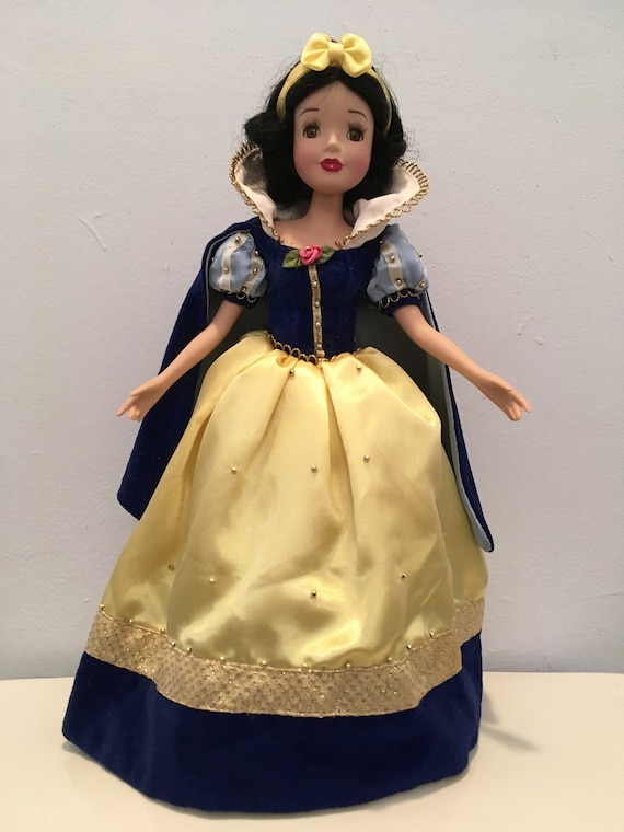 Brass key keepsakes sales snow white