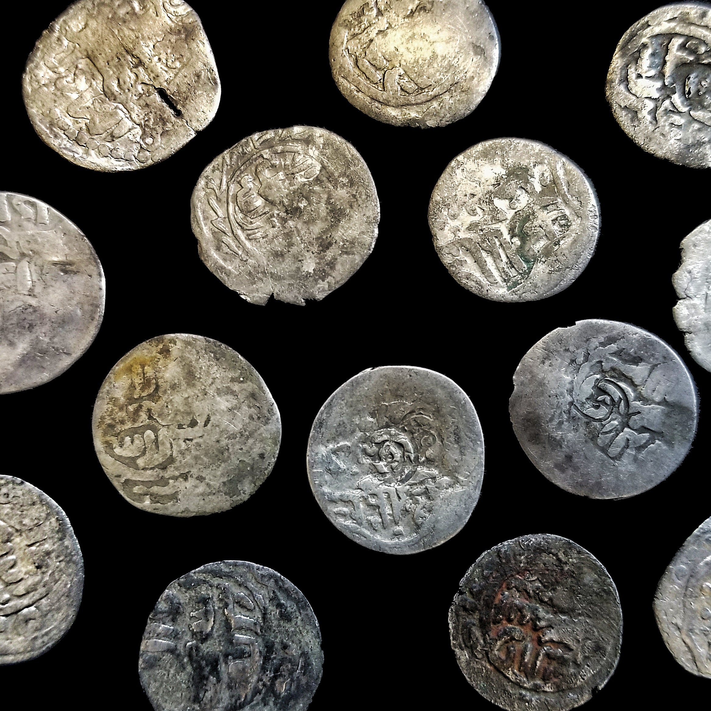 モンゴル銀貨、黄金の大群(1242年) - 本物の歴史的収集品、ガラス モンゴル銀貨、黄金の大群(1242年) - 本物の歴史的収集品、ガラス
