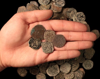 スペイン「海賊」コブコイン - 本物のアンティーク銅貨 - 1556年頃