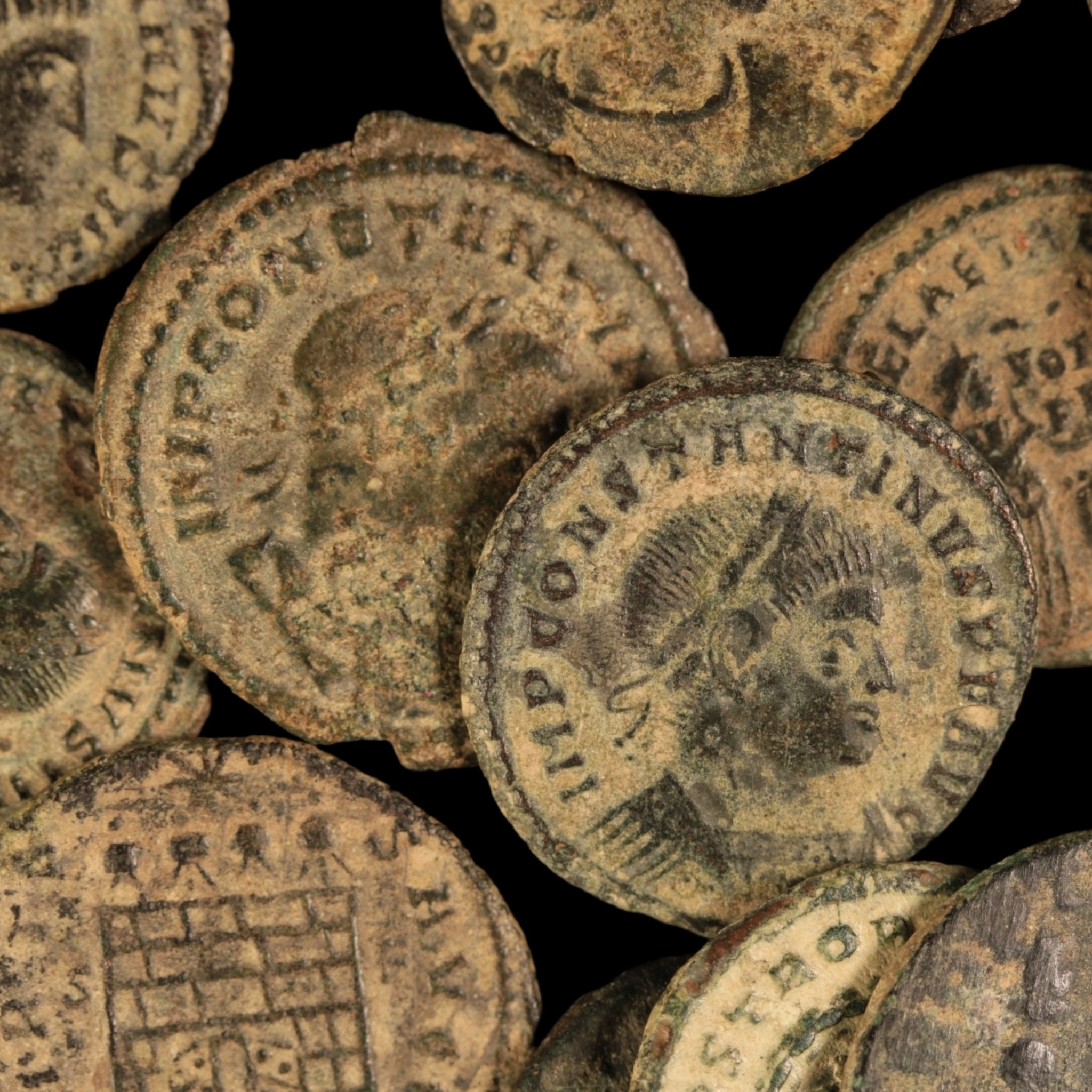 ローマ帝国後期（紀元340年頃）、コンスタンティヌス帝またはその息子