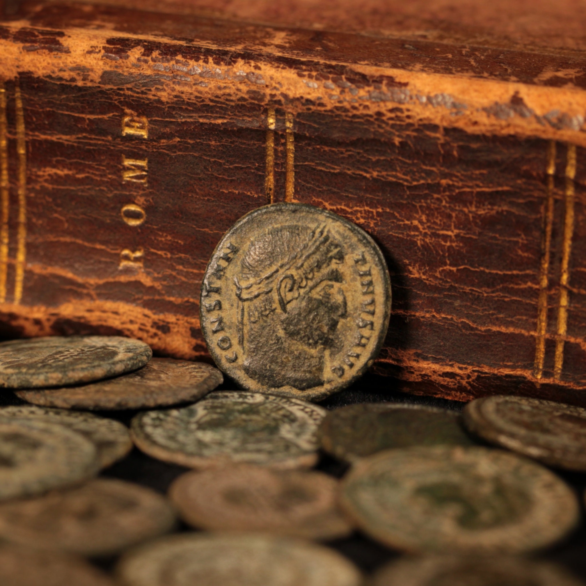 ローマ帝国後期（紀元340年頃）、コンスタンティヌス帝またはその息子