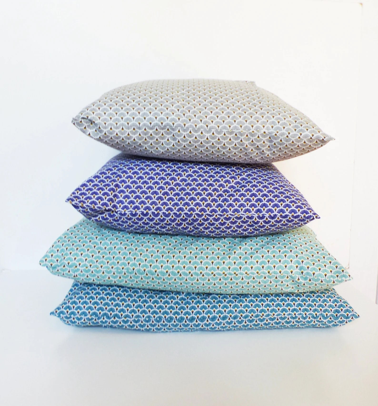 Housse de Coussin 50 X 30 cm/40 - Tissu Motifs Géométriques Ecailles Couleurs Au Choix- Mint Indigo