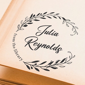 Tampon ex-libris personnalisé avec votre prénom, Ex-Libris Personnalisable, tampon bibliothèque et livre personnalisable, Tampon livre