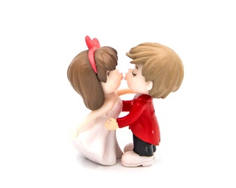 Anime Kissing Couple Etsy