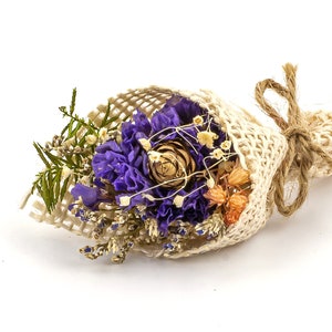 Miniature tiny dried flower bouquet Props replica