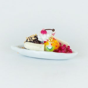 Miniature ice cream Tabletop miniatures Dollhouse miniatures food