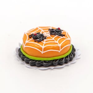 Miniature Halloween cake Dollhouse cake