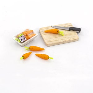 Miniature Carrots on tray Realistic miniatures