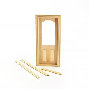 Poppenhuis houten deur Realistische miniaturen