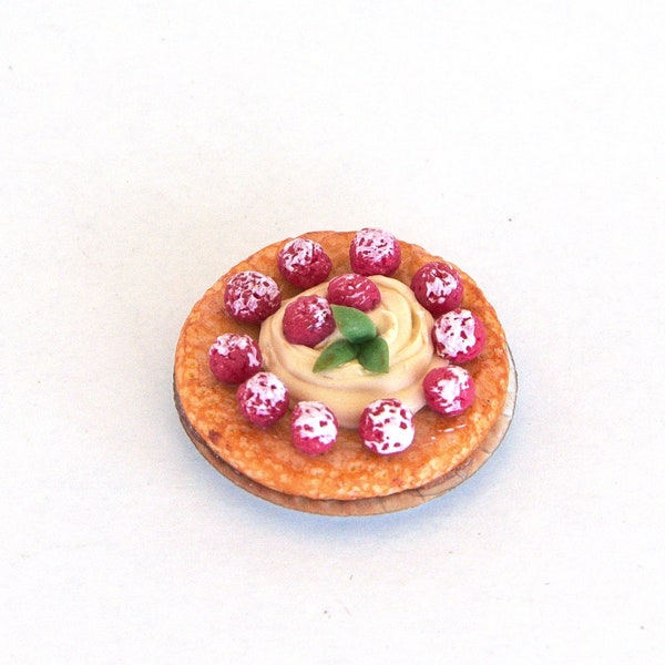 Miniature pie Dollhouse food Tabletop miniatures Miniature sweets