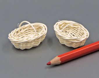 2 Miniature baskets Hand woven rattan