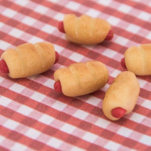 5 Miniature bread Dollhouse miniatures food Tiny food