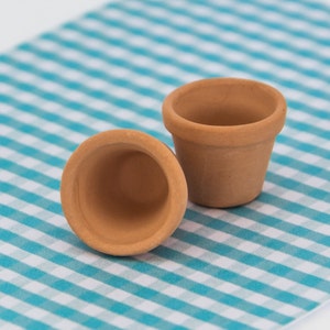 2 Miniature terracotta plant pots Dollhouse plants