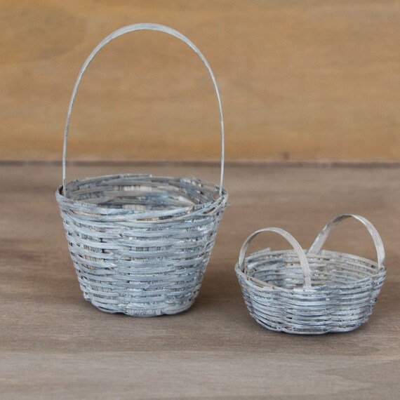 1 Miniature Dollhouse Oval Basket with 22 different Vegetables Scale 1:12