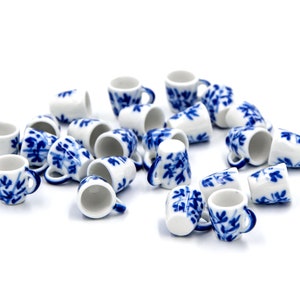 10 Miniature mug Tiny pottery Ceramic miniatures