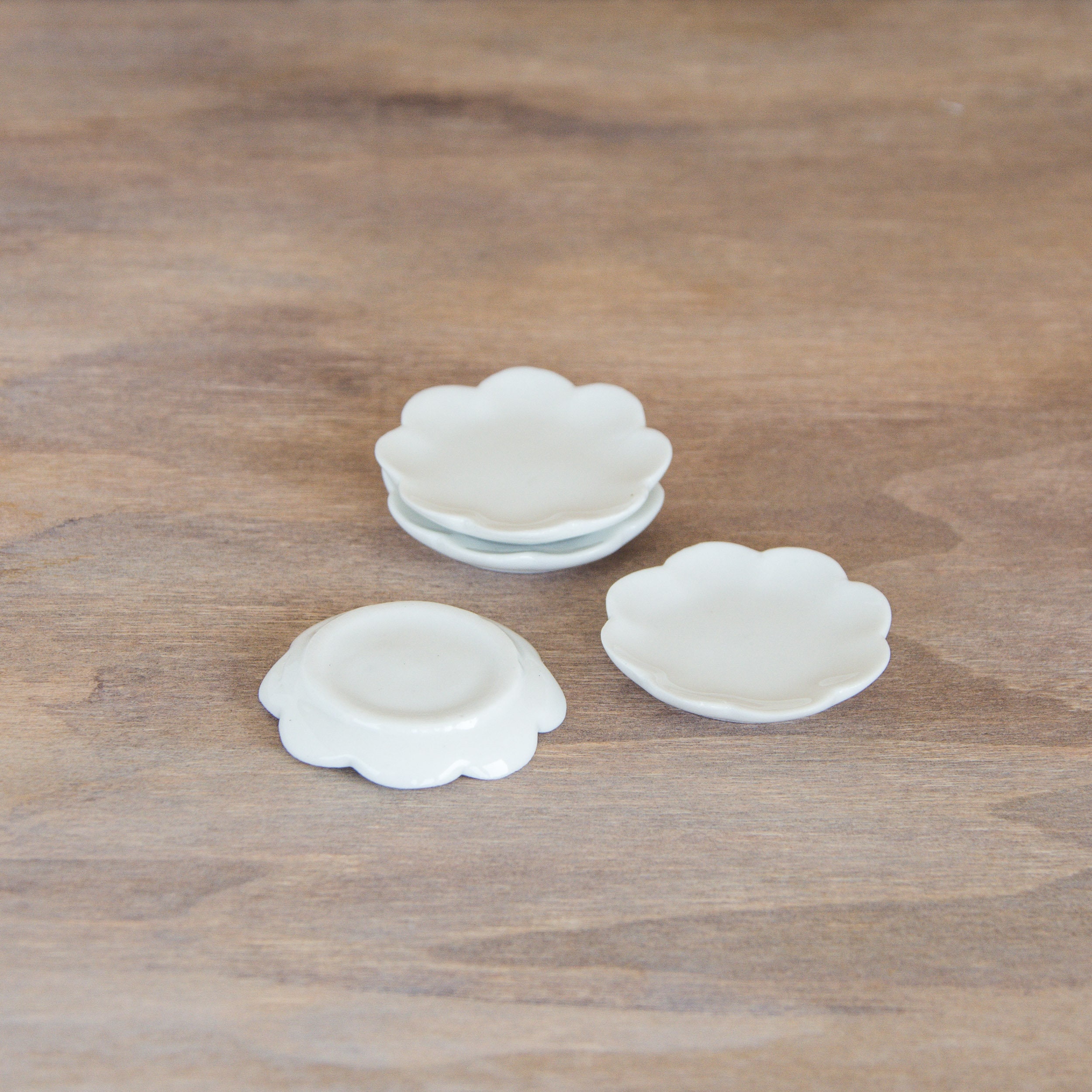 4 Miniature Plates Tiny Pottery Ceramic Dinnerware Etsy