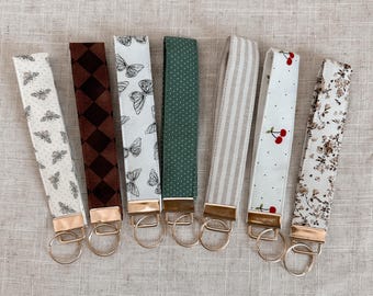 Fabric wristlet keychain key fob strap for women everyday key holder cute gift bag accessory
