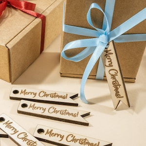 20x Gift Tags Kerst houten, Gift tag hout, Mooie cadeau tags, Vrolijke Kerst tags voor cadeaus, kousen