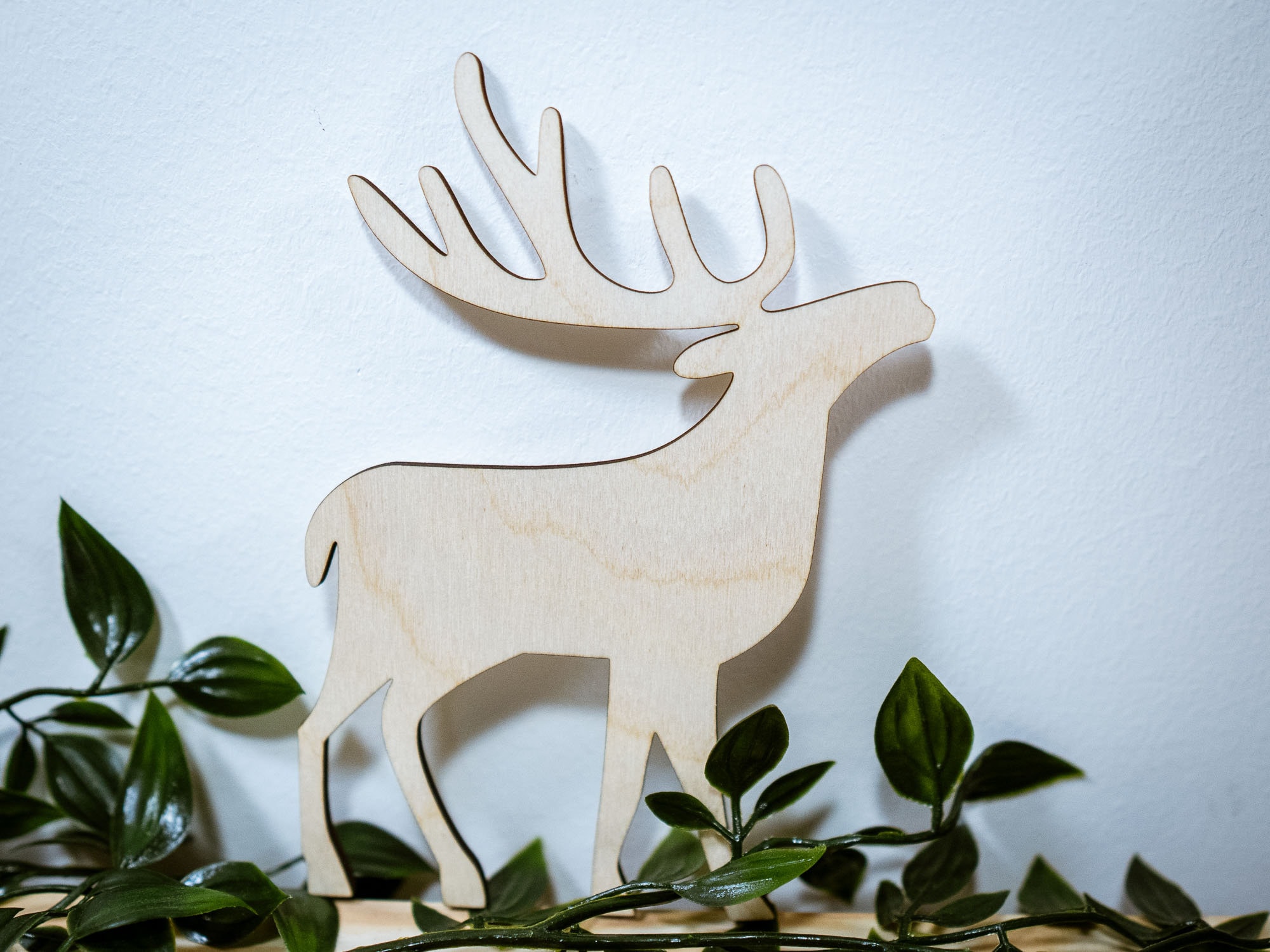 Renna di betulla Decorazione natalizia a forma di renna in legno Cervo di betulla - Italia