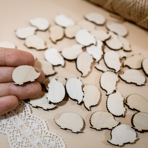 25x spazi vuoti di riccio in legno da 1"/ 2,5 cm, forma per l'artigianato, famiglia di ricci di legno, spazi vuoti di animali in legno, piccoli confetti di riccio