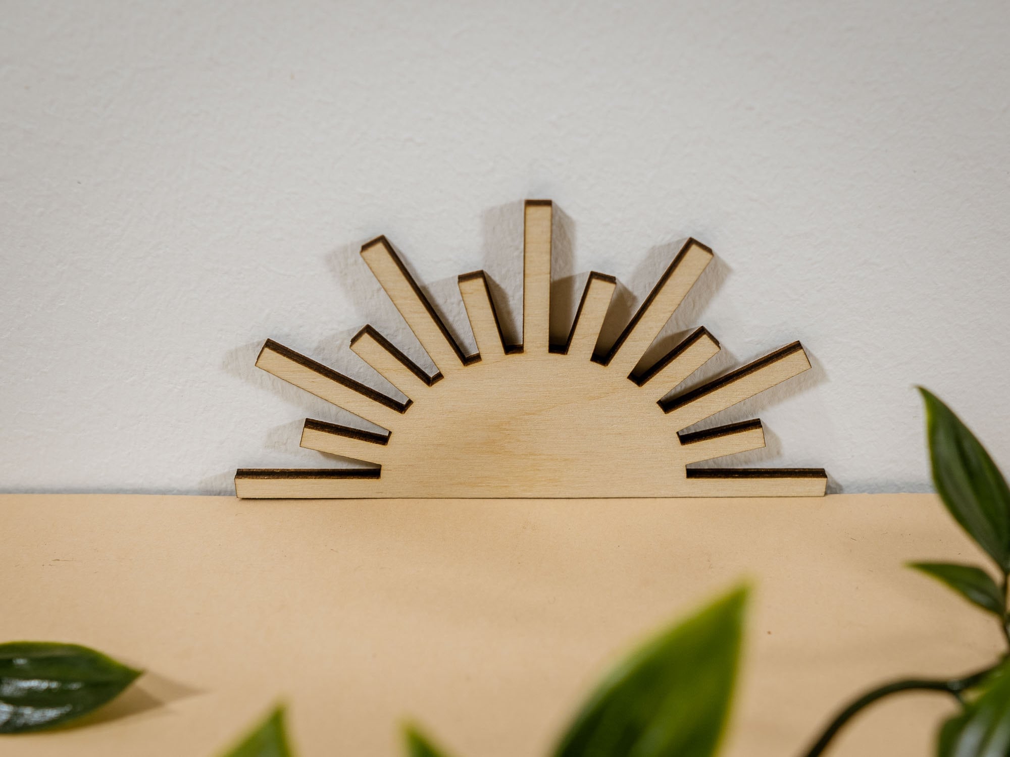 Sunshine Wooden Decoration Unfinished Wooden Half Sun Shapes