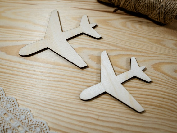 Multiple Sizes Airplane Shape for Crafts and Decorations, Wooden