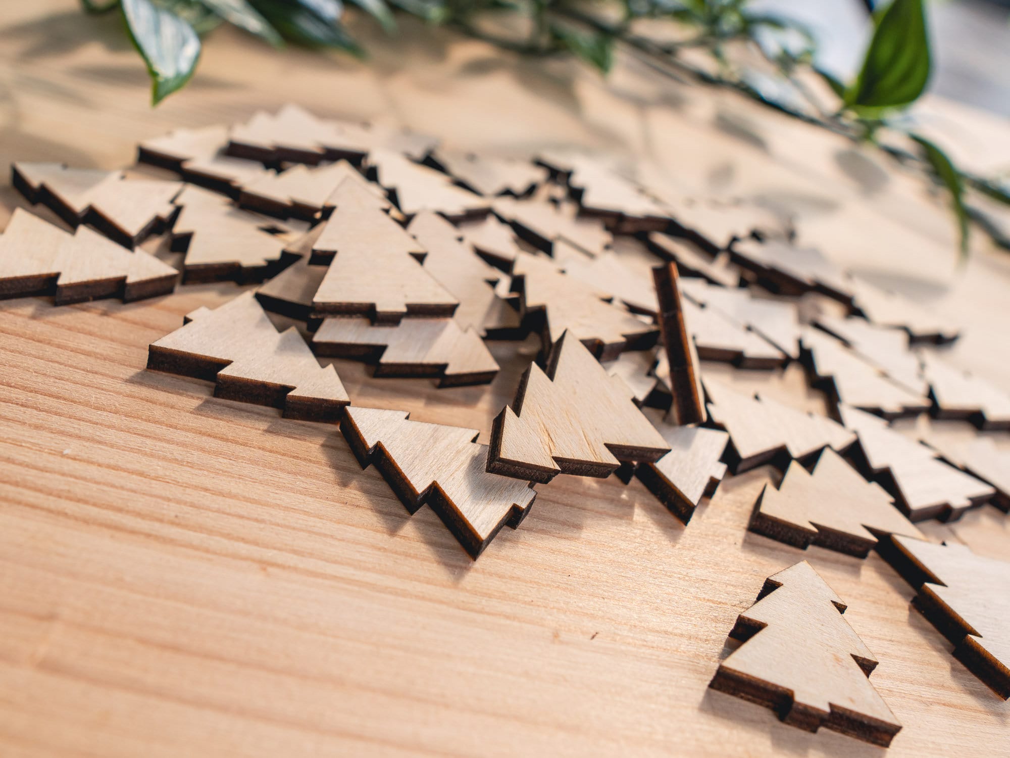 100x different sizes tiny wooden Christmas Tree Table Confetti shapes, Fir Cutout, Decoration, Embellishments, Scatter decoration