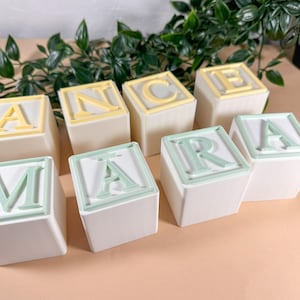 Letras de molde, Letrero de nombre independiente para estantería de guardería, Letras para habitación de bebé, Nombre personalizado, Decoración de guardería, Letras independientes