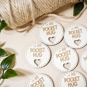 10 - 100 Pocket Husst Token, kleine Umarmung Token, Taschenumarmung Holz graviert, Liebe Dankeschön Geschenk, Holz Talisman, Maskottchen