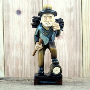 Handcrafted Lumberjack Figurine: Woodcarving Art