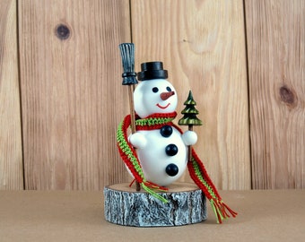 Decorative wooden snowman with a tree, rustic holiday decor, Christmas ornament, snowman figure, christmas present, handmade gift