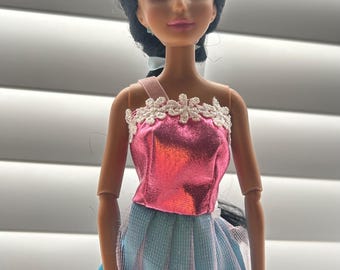 Jasmine Doll Disney Store Good Condition
