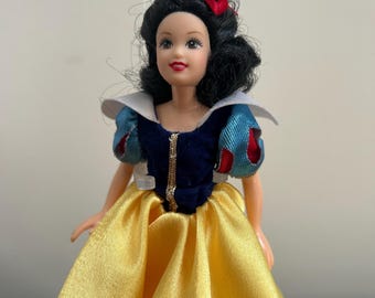 Snow White Doll Disney Collectible Small 7 Inches
