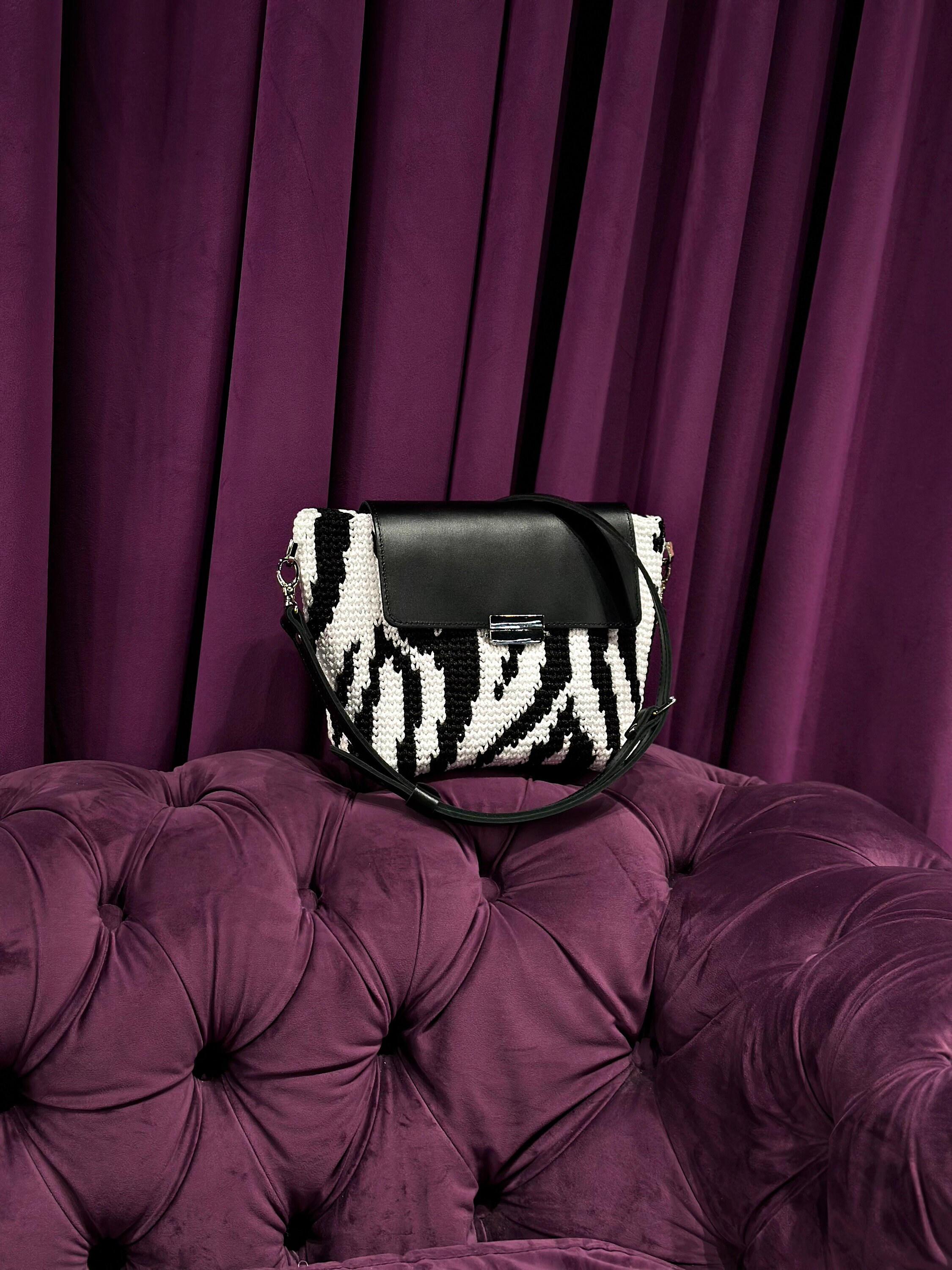 Borsa A Tracolla Zebrata TRACK – Zaino Piccolo Da Donna, Strisce Zebra, Tracolla Regolabile, Nuova - Foto 3