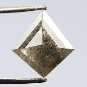 0.85 Ct, 8.2 X 7.6 X 2.0 MM, Kite Shape Salt And Pepper Color Natural Loose Beautiful Diamond, Real Conflict Free, Crystal Diamond, R630