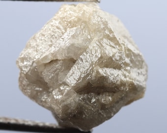 4.80 Ct, 8.5 X 8.4 X 8.3 MM, Grey Color Raw Uncut Diamond Natural