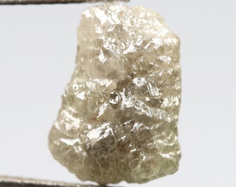 Diamante bruto natural solto, cor cinza, 3,26 ct, 10,7 x 8,0 x 4,6 mm, diamante genuíno livre de conflitos, grande coleção, R747
